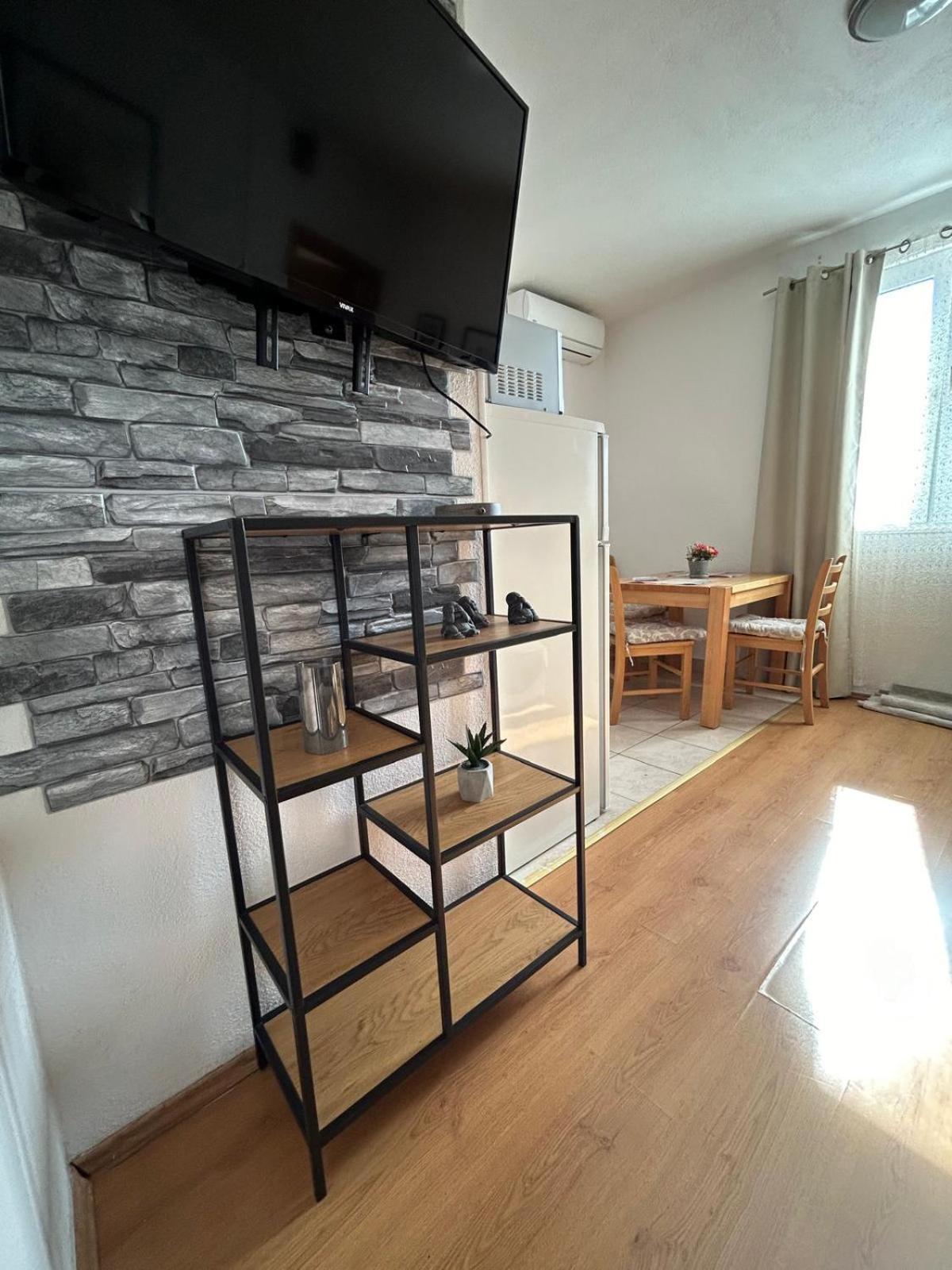 Apartmani Grgic Trogir Eksteriør billede